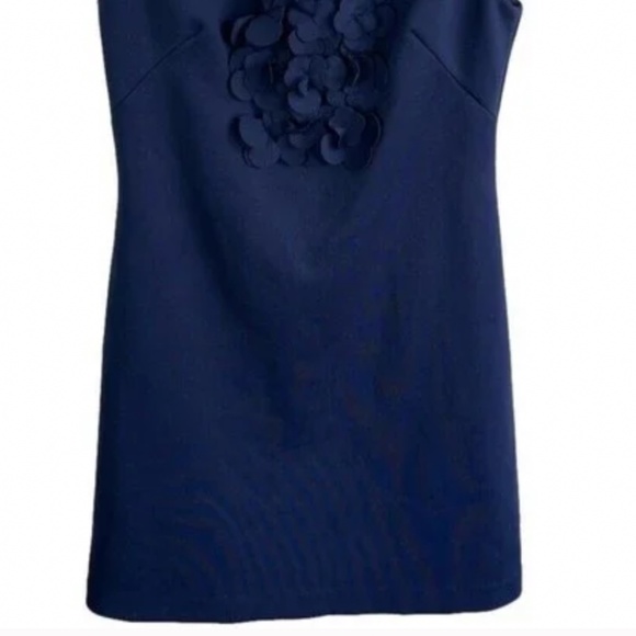 Eliza j - Picture 6 of 6